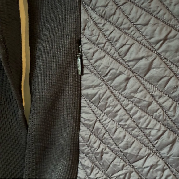 Athleta Flurry Force Insulated Primaloft Jacket 2.0 - Picture 6 of 13